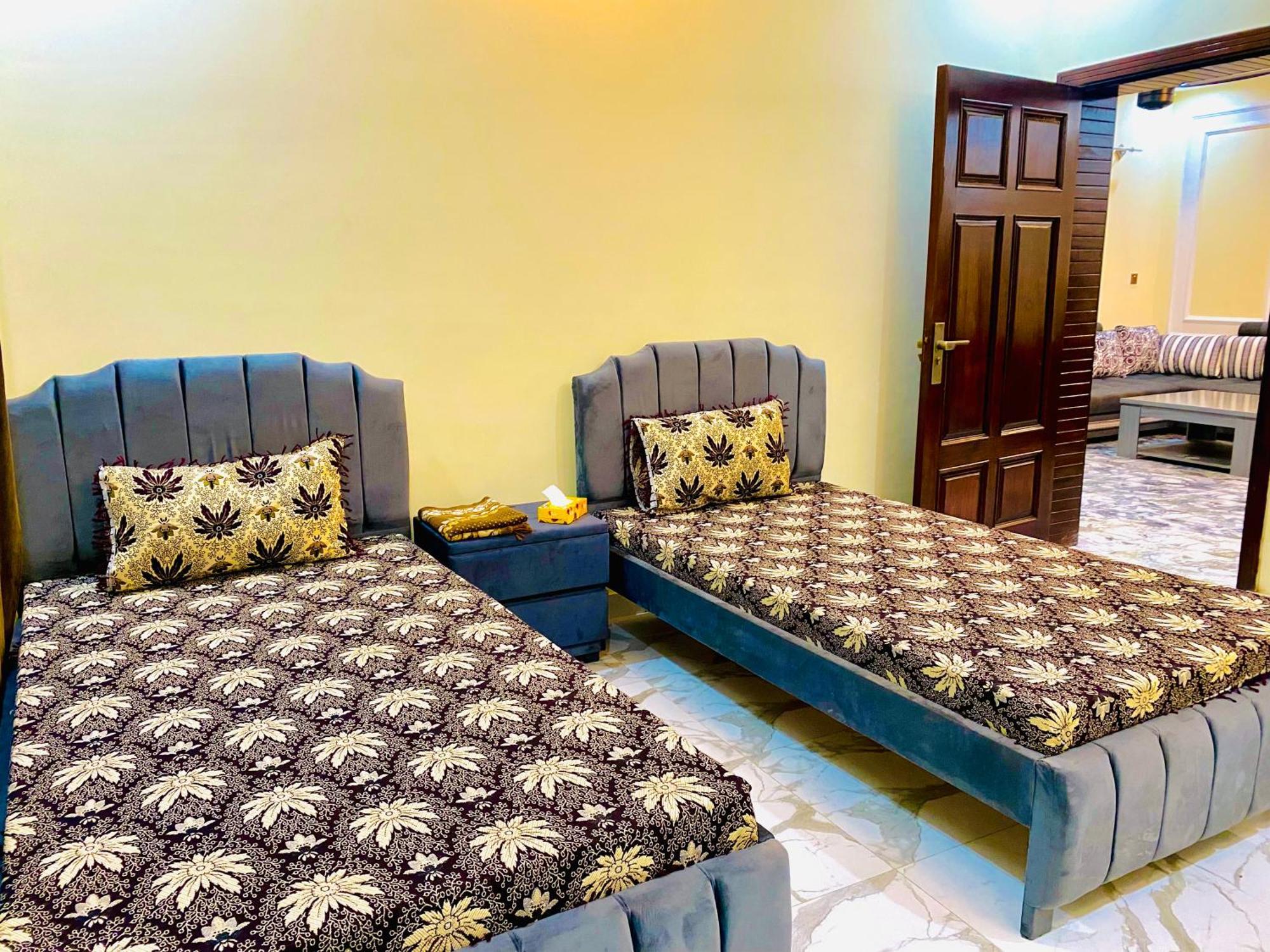 Moonlight Guest House Rawalpindi Zewnętrze zdjęcie