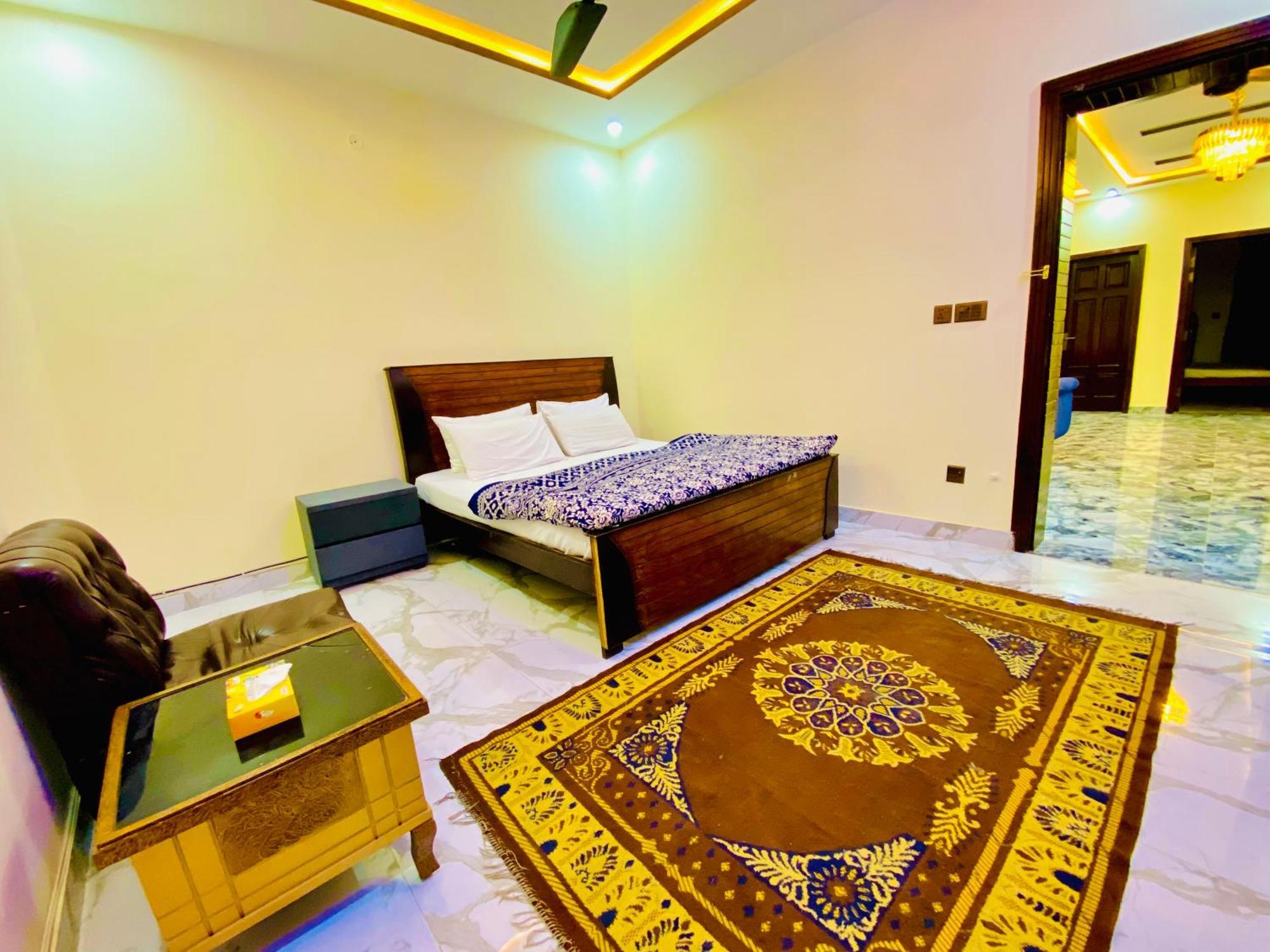 Moonlight Guest House Rawalpindi Zewnętrze zdjęcie