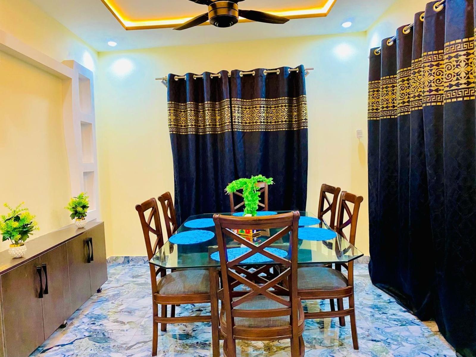 Moonlight Guest House Rawalpindi Zewnętrze zdjęcie