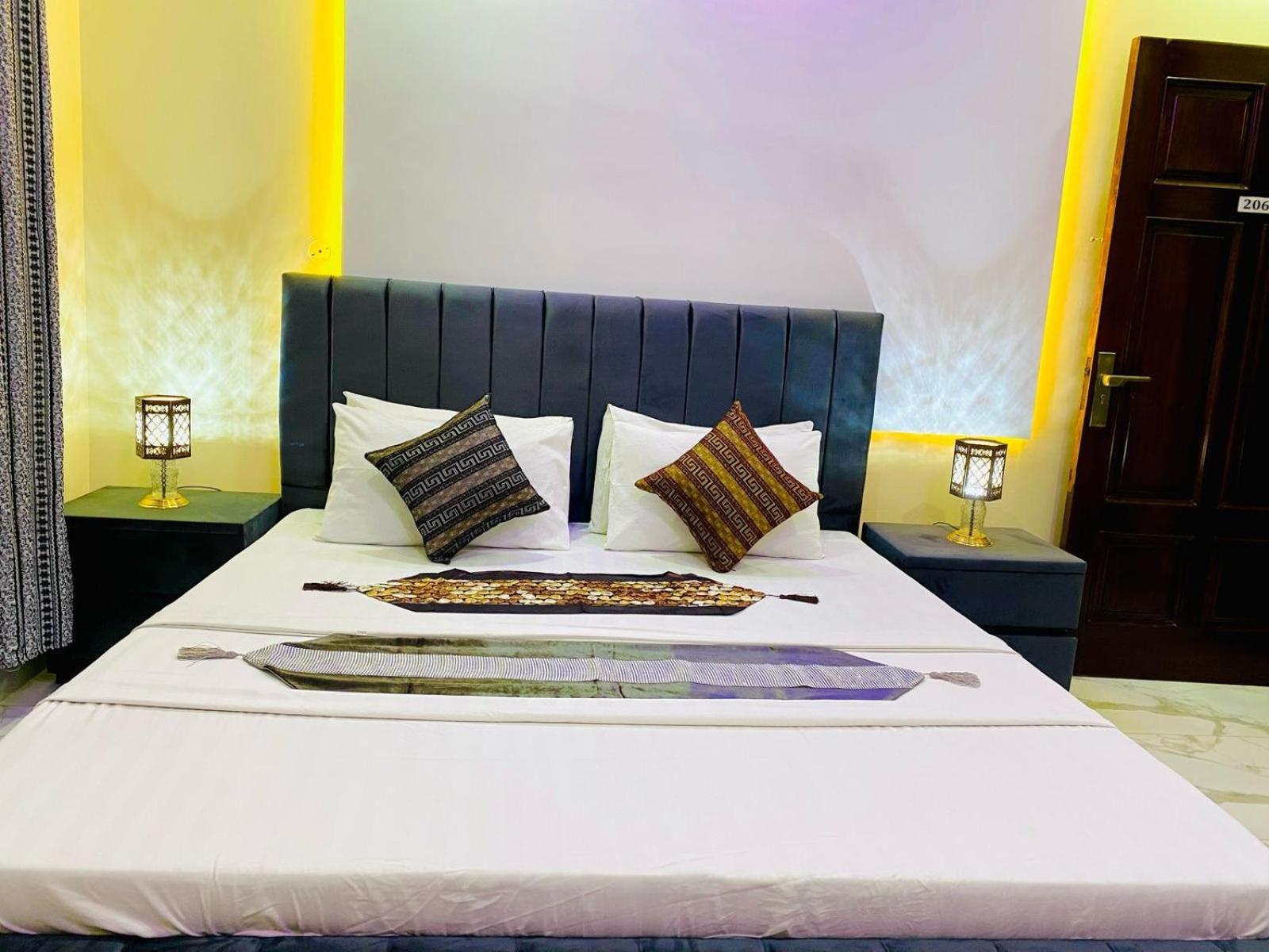 Moonlight Guest House Rawalpindi Zewnętrze zdjęcie